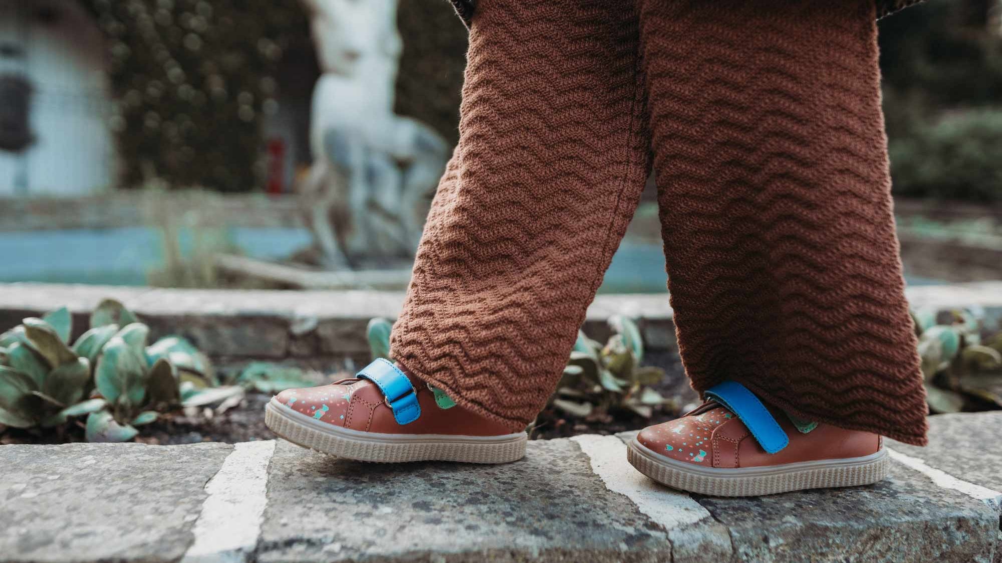 Step Into Autumn: Bold, Sustainable Style for Your Little Ones! 🍂👢